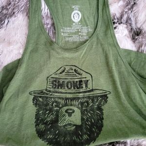 Activewear sleeveless top